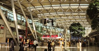 Cómo ir del aeropuerto de Barcelona al centro de Barcelona