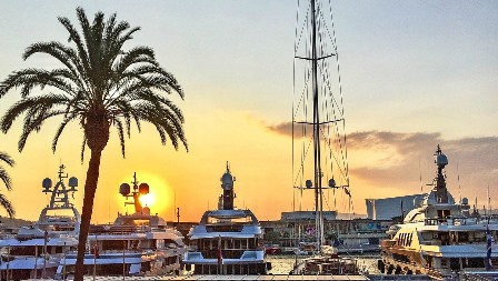 Yates de lujo en el Port Olimpic de Barcelona