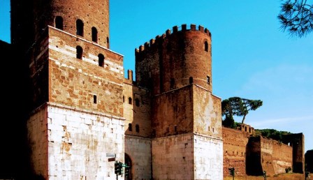 Puerta de San Sebastián en la Via Appia Antica