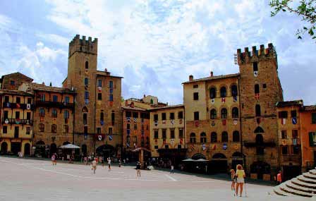 Piazza Grande de Arezzo, una de las plazas más bonitas del mundo