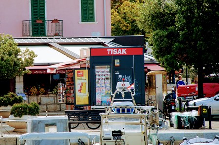 Tisak, kiosco para cambiar kunas y pagar OTA en Croacia