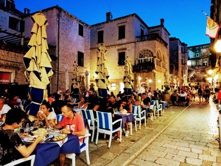 Cena final en Dubrovnik en el restaurante Kamenice