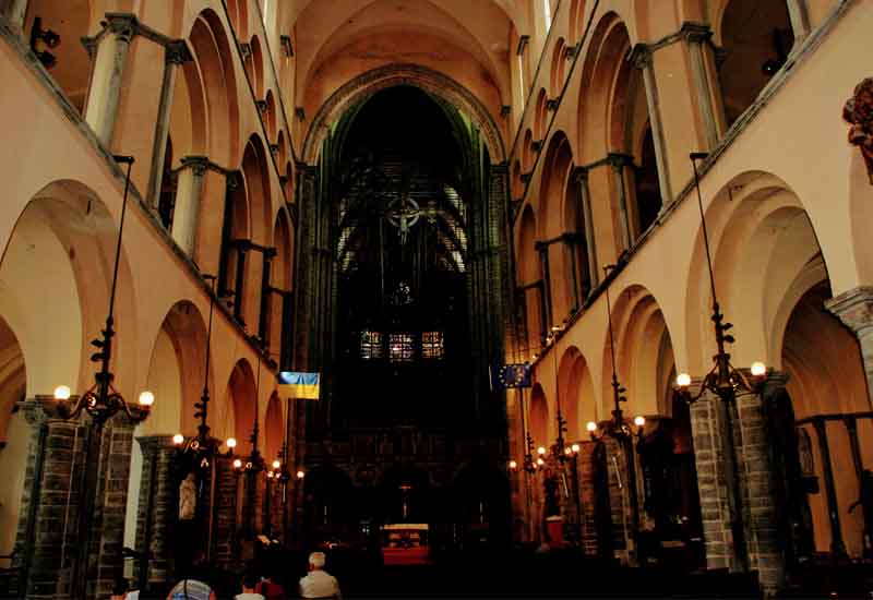 Qué ver y hacer en Tournai (Bélgica)